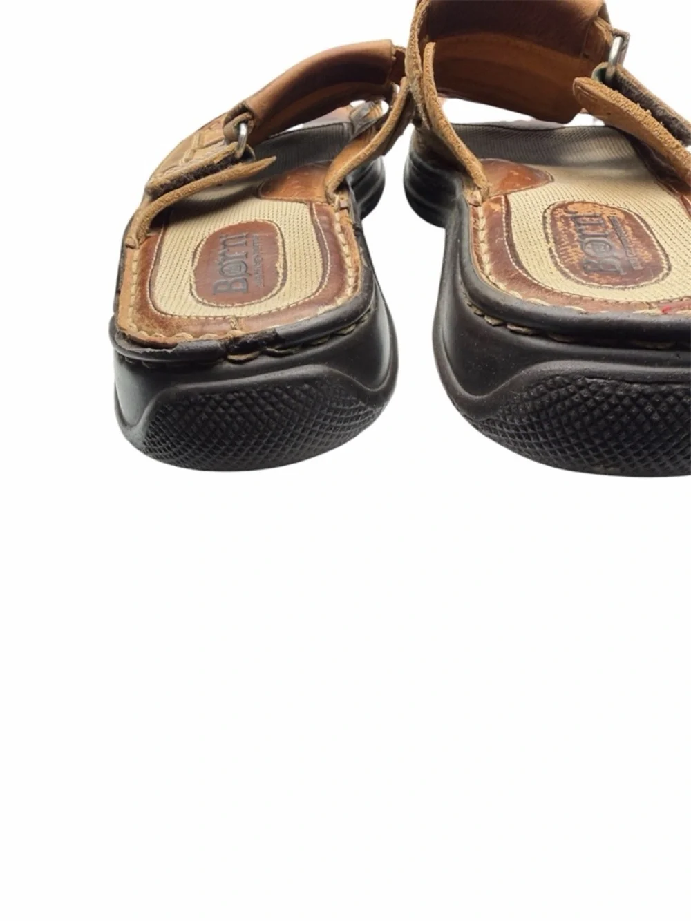 BORN Size Men’s 7 Women’s 8.5 Leather Sandals GENTLY Used
